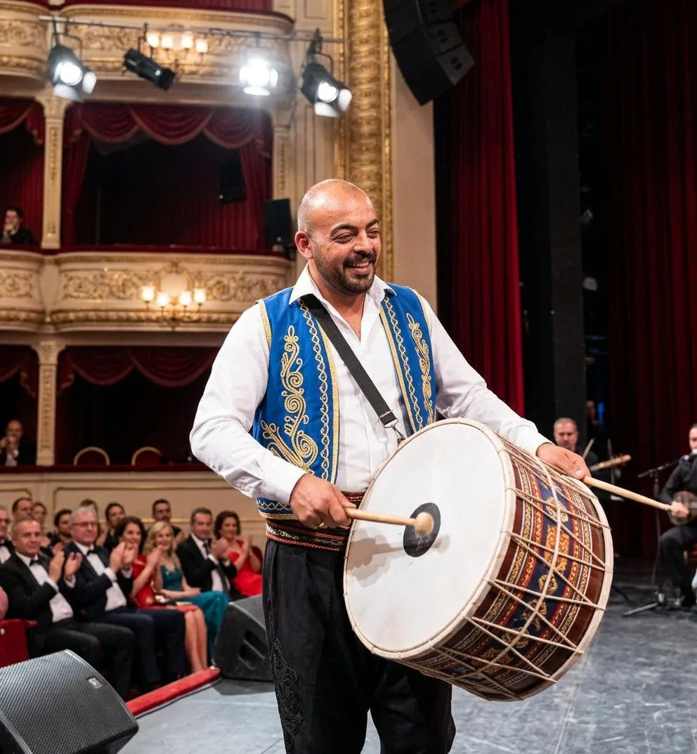 Seyhan davulcu kiralama ekibi Sercan Usta